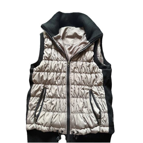 Calvin Klein Women’s Beige Performance Vest - Size Small - Picture 1 of 9